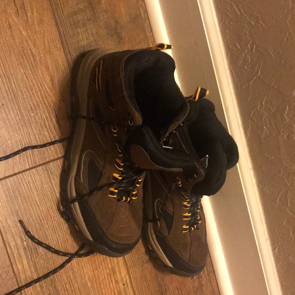 Hiking Shoes